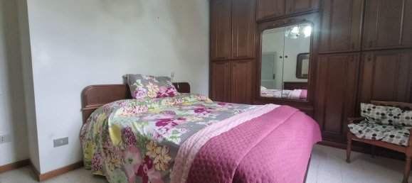 Квартира с 3 спальнями в Лоро Пичено, Италия № 338069 11