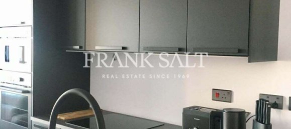 2 bedrooms Penthouse in Sliema, Malta No. 6822 6