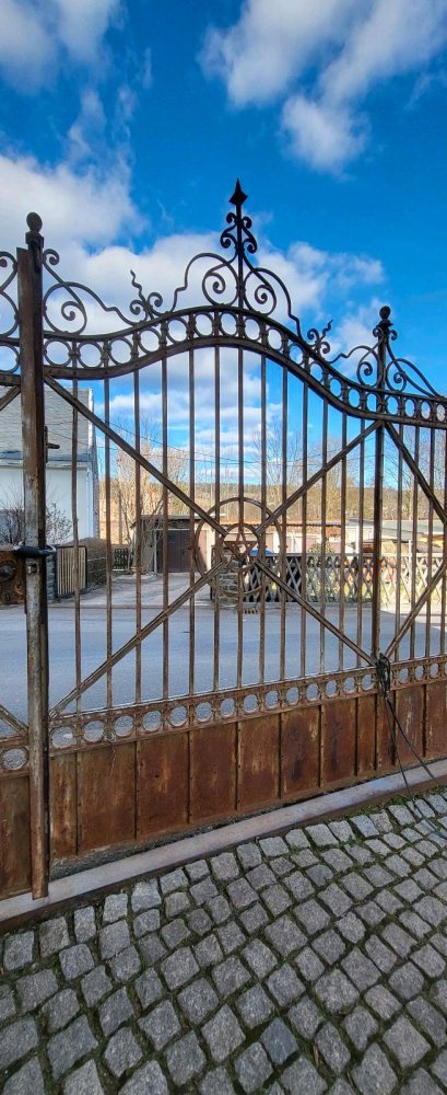 Propriété commerciale à Erzgebirgskreis, Germany 320m² No. 323632