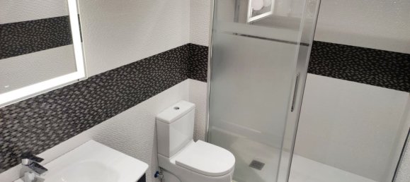 1 bedroom Apartment in Fuengirola, Spain No. 149070 5