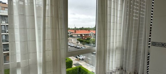 Apartamento de 3 dormitorios en Vitoria-Gasteiz, Spain No. 162278 13