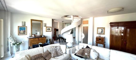 6-Zimmer Penthouse in Empoli, Italy, Nr. 159166 8