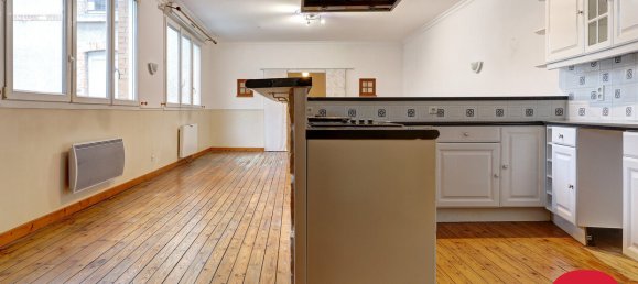 1 bedroom Apartment in Reims, France No. 82153 2