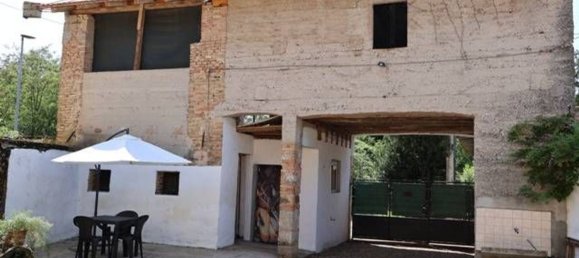 5 bedrooms House in Udine, Italy No. 315440 2