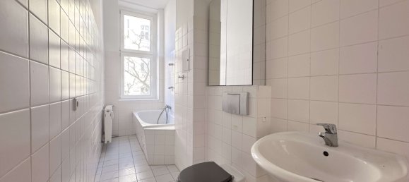 2 bedrooms Apartment in Tempelhof, Germany No. 12984 4