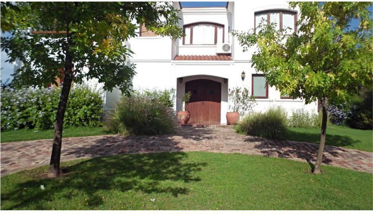 4 chambres Maison à Tigre, Argentina No. 5661