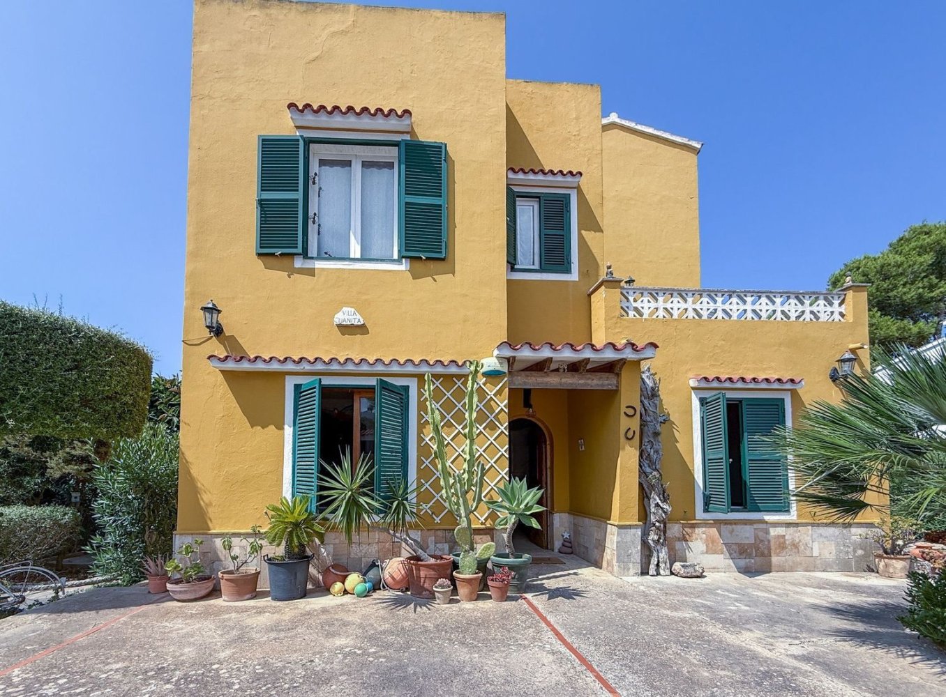 6 chambres Maison à Cala Blanca, Spain No. 224297