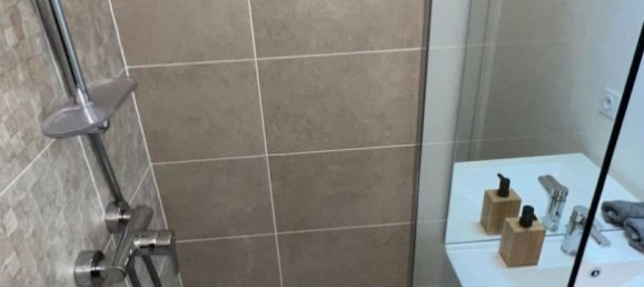 Квартира с 3 спальнями в Вильмомбль, Франция № 292700 7