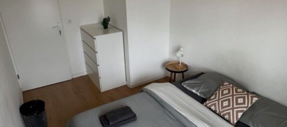 Квартира с 3 спальнями в Вильмомбль, Франция № 292700 5