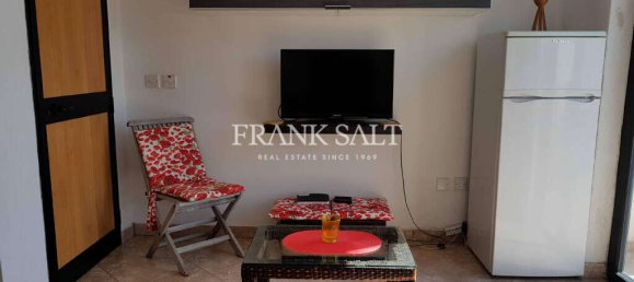 2 bedrooms Penthouse in Gzira, Malta No. 1184 6