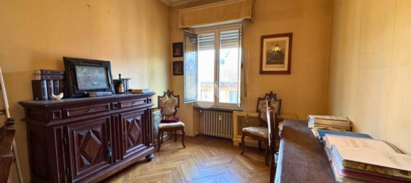 6-salle Appartement à Turin, Italy No. 52389 10