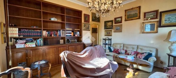 6-salle Appartement à Turin, Italy No. 52389 41