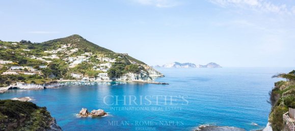 Вилла с 10 комнатами в Понца, Италия № 74161 2