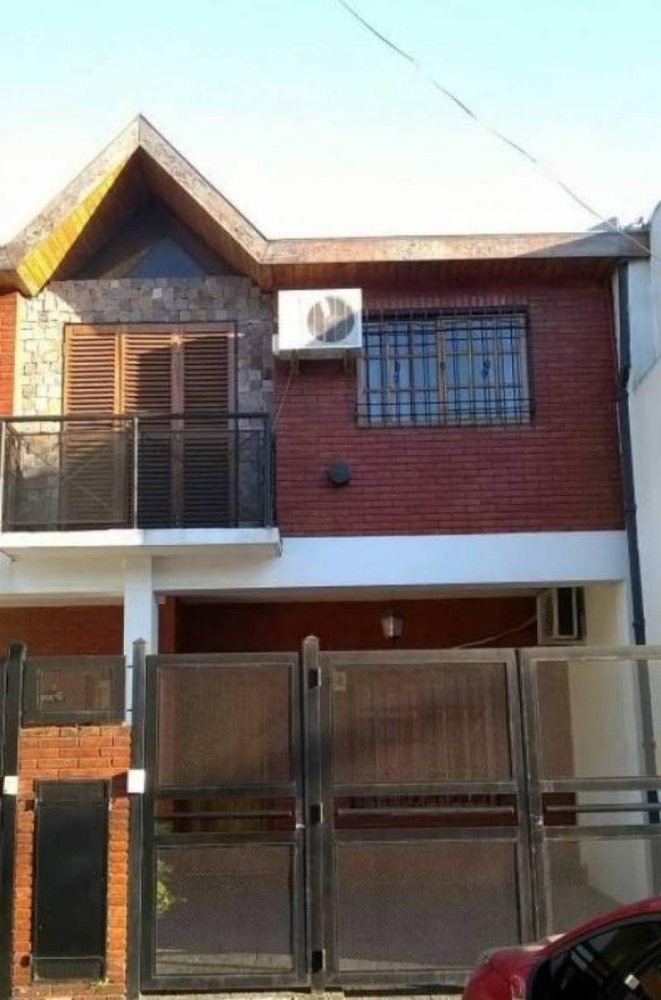 4 bedrooms Apartment in Buenos Aires, Argentina No. 71104