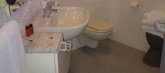 2-salle Appartement à Pietrasanta, Italy No. 46370 13