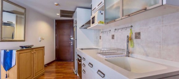 2 bedrooms Condo in Pathum Wan, Thailand No. 10074 2