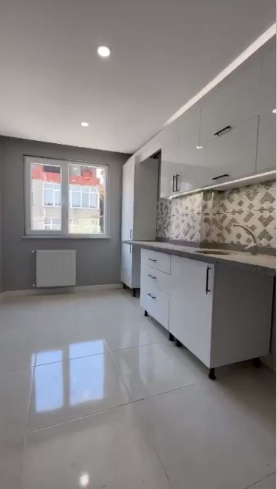 Apartment 3+1 in Istanbul, Turkey No. 25153