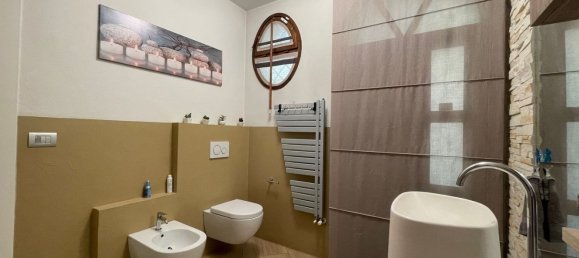 4غرفة منزل في San Giovanni in Persiceto, Italy رقم 195722 10