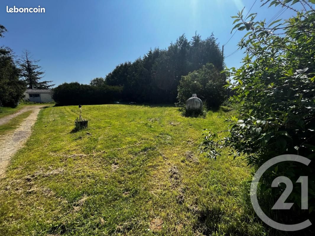  قطعة أرض في Binas, France 1000متر مربع رقم 88288