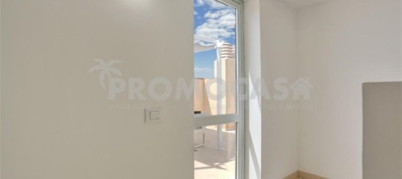 2 Schlafzimmer Penthouse in San Miguel de Abona, Spain, Nr. 31887 19