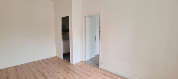 1 bedroom Apartment in Ivry-sur-Seine, France No. 162310 5