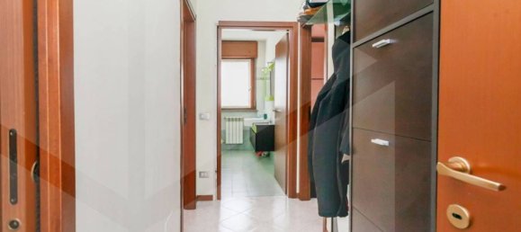 3 rooms Apartment in Milan, Italy No. 241878 29