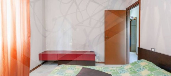 3 rooms Apartment in Milan, Italy No. 241878 20