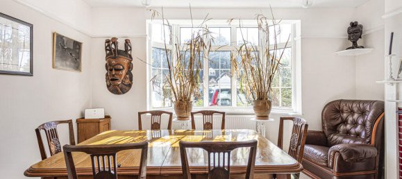 3 غرف نوم منزل في Virginia Water, United Kingdom رقم 8628 10