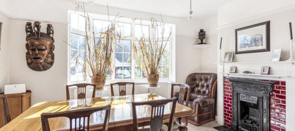 3 غرف نوم منزل في Virginia Water, United Kingdom رقم 8628 30