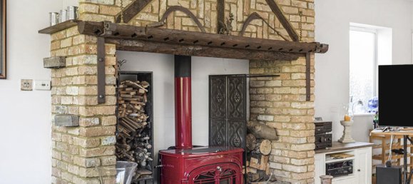 3 غرف نوم منزل في Virginia Water, United Kingdom رقم 8628 8