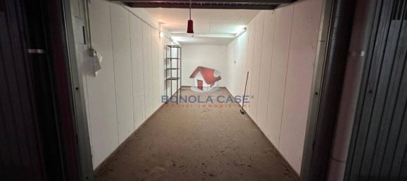 21m² Garage in Milan, Italy No. 359045 3