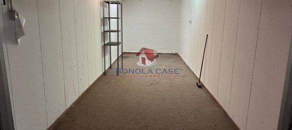 21m² Garage in Milan, Italy No. 359045 4