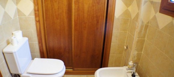 4 bedrooms House in Alcaucin, Spain No. 45133 14