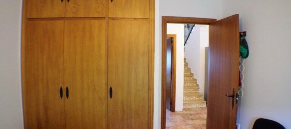 4 bedrooms House in Alcaucin, Spain No. 45133 7