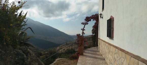 4 bedrooms House in Alcaucin, Spain No. 45133 21