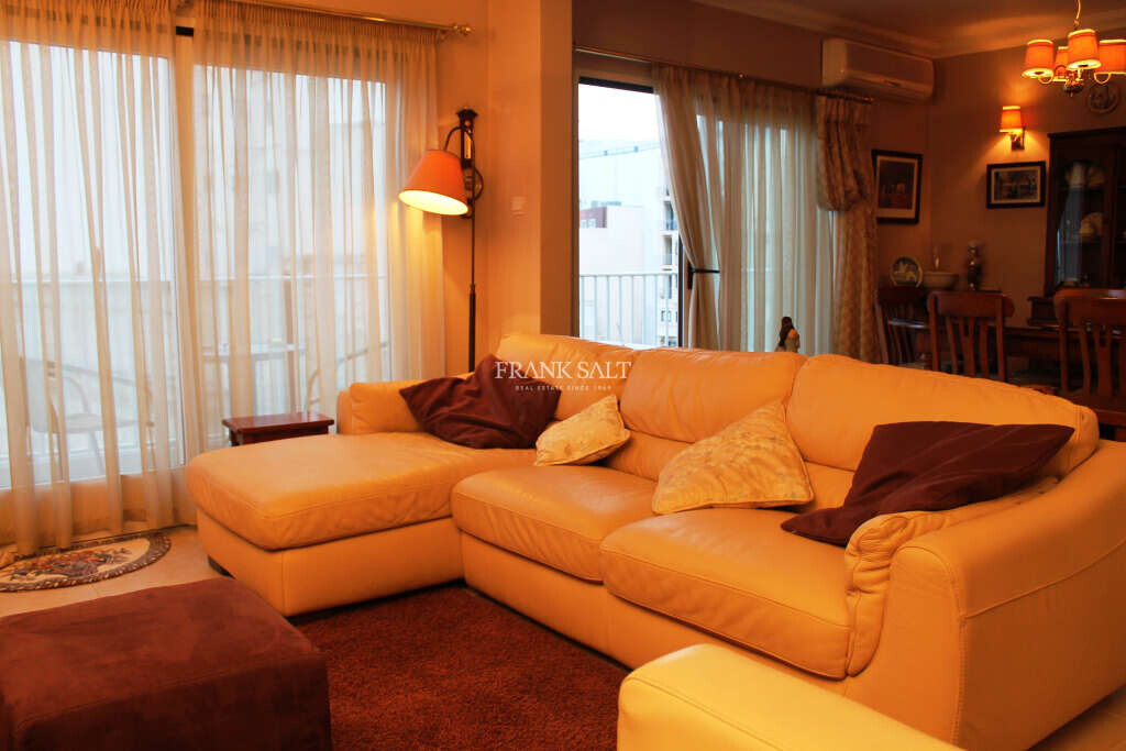 2 bedrooms Apartment in Sliema, Malta No. 6671