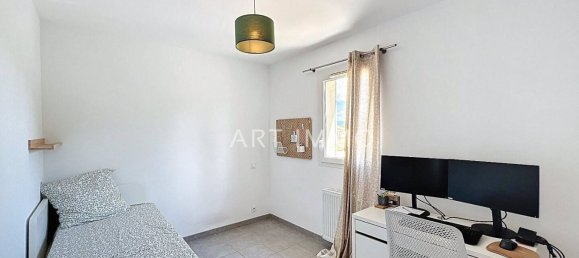 3 bedrooms Villa in Robion, France No. 360951 11