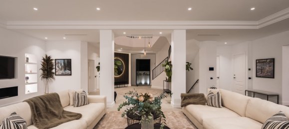 6 bedrooms House in Malaga, Spain No. 49793 21