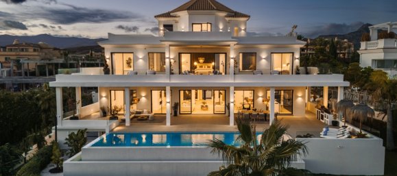 6 bedrooms House in Malaga, Spain No. 49793 48