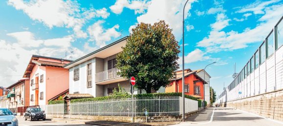 Villa de 5 dormitorios en Melzo, Italy No. 370103 6