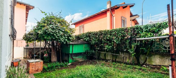 Villa de 5 dormitorios en Melzo, Italy No. 370103 24