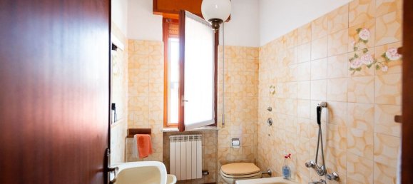 Villa de 5 dormitorios en Melzo, Italy No. 370103 21