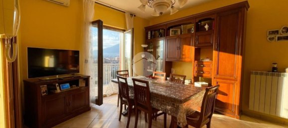 3 rooms Apartment in Poggiomarino, Italy No. 141696 5