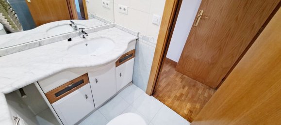 2 bedrooms Apartment in Vitoria-Gasteiz, Spain No. 152069 23