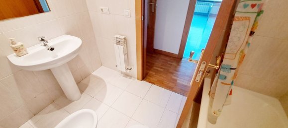 2 bedrooms Apartment in Vitoria-Gasteiz, Spain No. 152069 26