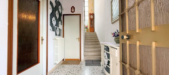 Villa de 10 habitaciónes en Samarate, Italy No. 334225 20