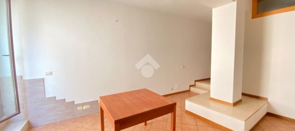 3 rooms Apartment in Lecce, Italy No. 7382 5