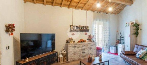 3 Schlafzimmer Haus in Verona, Italy, Nr. 360615 10