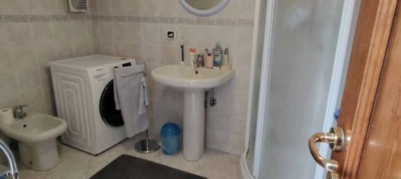 1 bedroom Apartment in Carsoli, Italy No. 33794 16