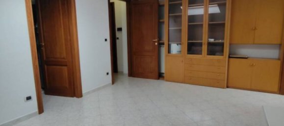 1 bedroom Apartment in Carsoli, Italy No. 33794 10